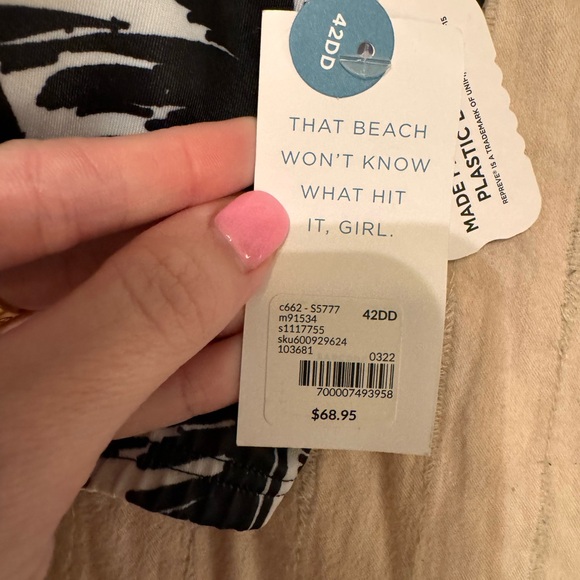 Cacique Black and White Tropical Leaf Bikini Top - Picture 3 of 5